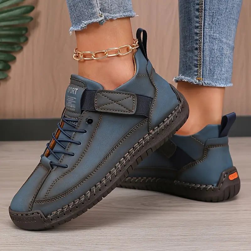 Streamlined Cushioned Leather Sneakers Women Casual 3